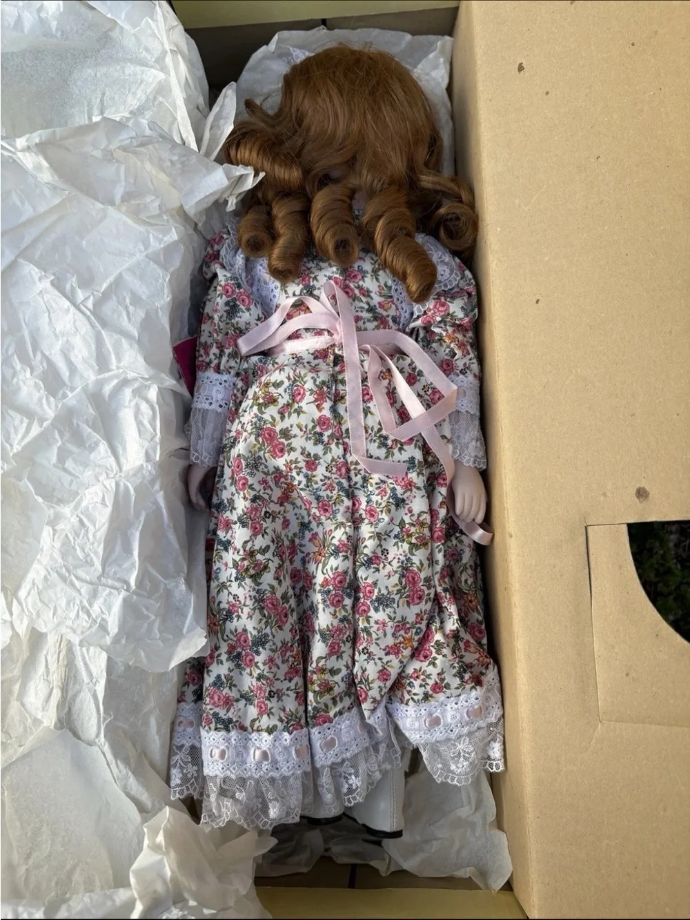 Victoria Ashlea Originals Porcelain Musical Collector Doll House Of Global Art 3